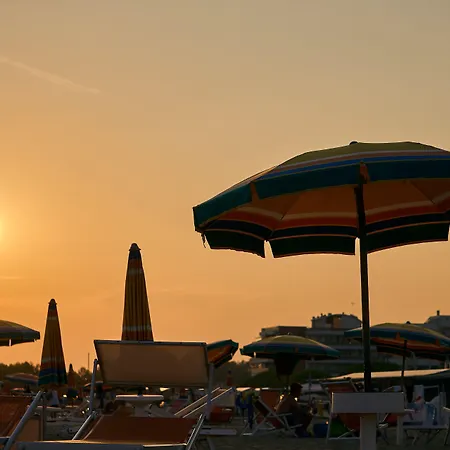 Wonderful With Private Garden - Beahost Bibione